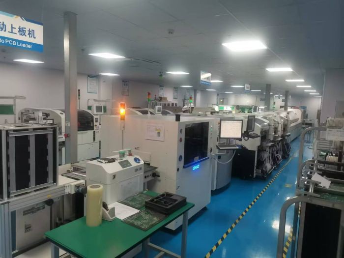 We warmly celebrate the official start of the new expansion line in the SMT workshop of Zhongke Xinlian